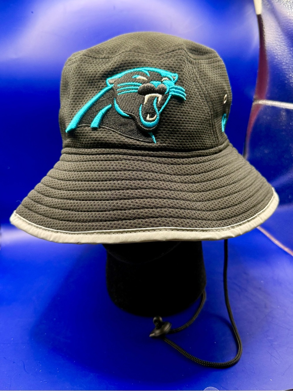 New Era NFL Carolina Panthers Black Bucket Hat OSFM Training Camp 2023